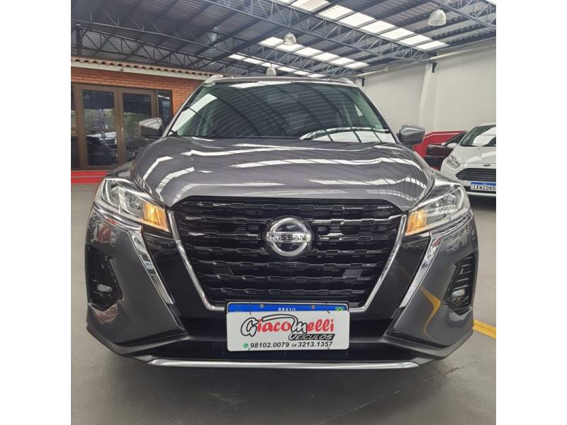 NISSAN - KICKS - 2022/2022 - Cinza - Sob Consulta