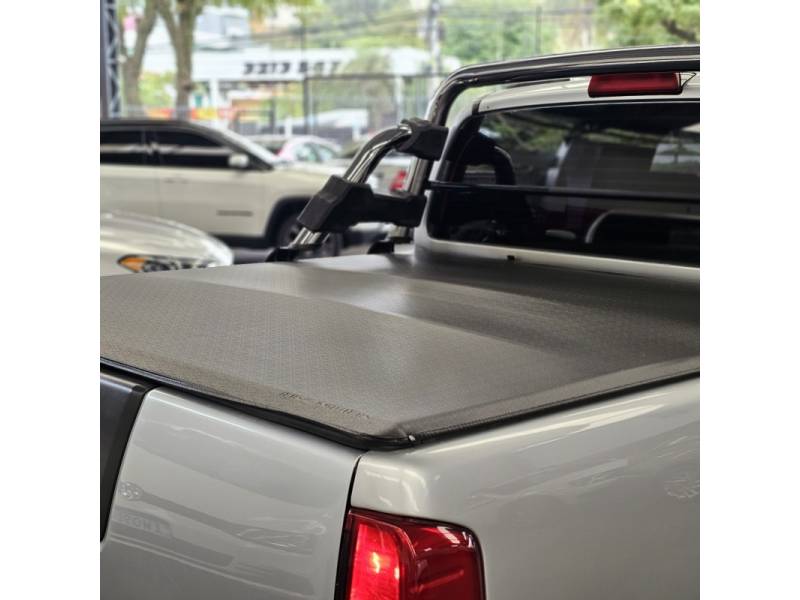 NISSAN - FRONTIER - 2013/2013 - Prata - Sob Consulta