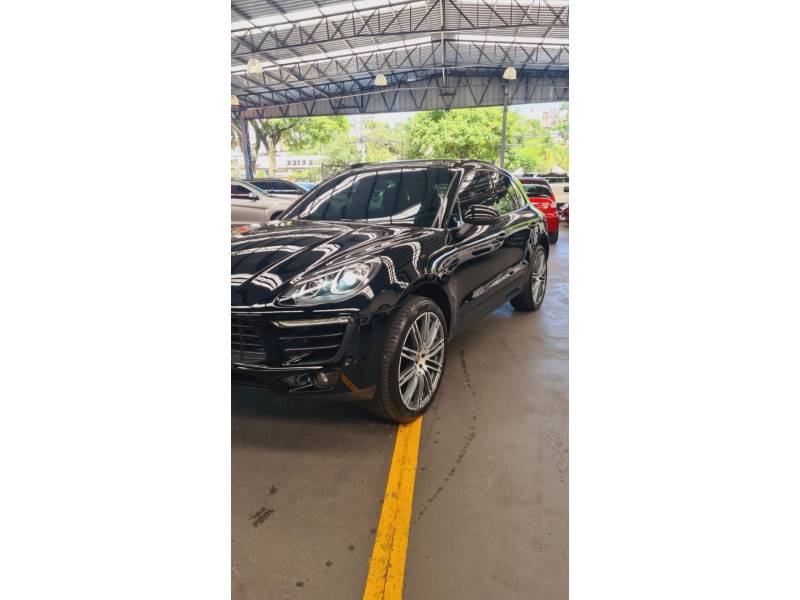 PORSCHE - MACAN - 2015/2015 - Preta - Sob Consulta