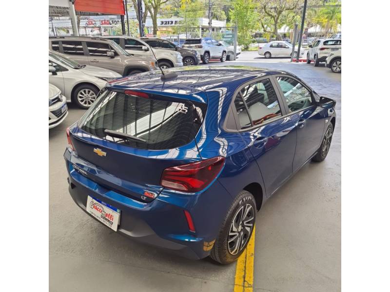 CHEVROLET - ONIX - 2024/2025 - Azul - Sob Consulta