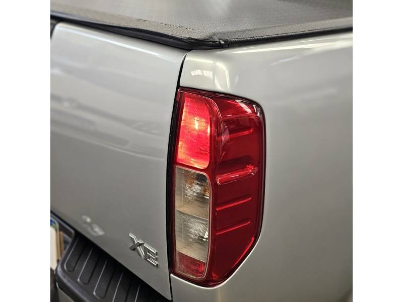 NISSAN - FRONTIER - 2013/2013 - Prata - Sob Consulta