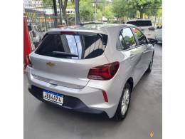 CHEVROLET - ONIX - 2022/2023 - Prata - Sob Consulta