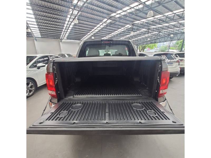VOLKSWAGEN - AMAROK - 2018/2019 - Cinza - Sob Consulta