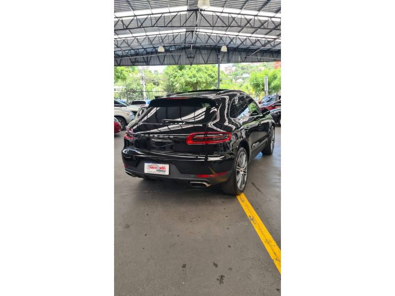 PORSCHE - MACAN - 2015/2015 - Preta - Sob Consulta