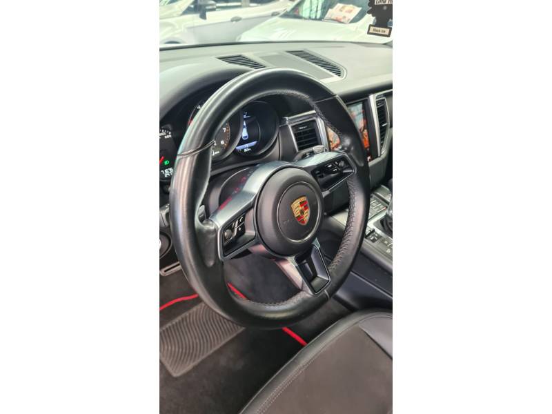 PORSCHE - MACAN - 2015/2015 - Preta - Sob Consulta