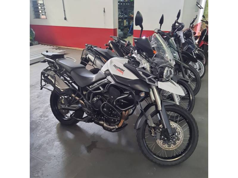 TRIUMPH - TIGER 800XC - 2015/2015 - Branca - Sob Consulta