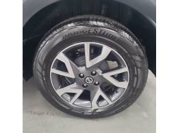 NISSAN - KICKS - 2022/2022 - Cinza - Sob Consulta