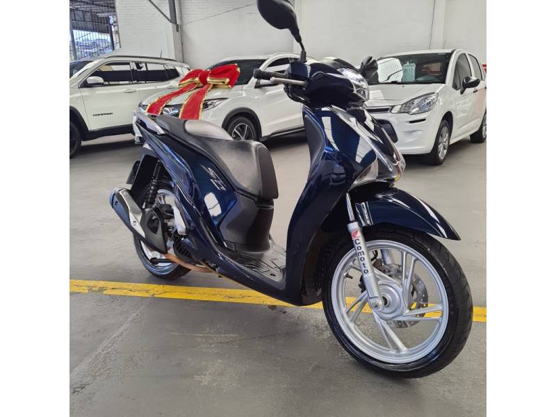 HONDA - SH 150i - 2015/2015 - Preta - Sob Consulta