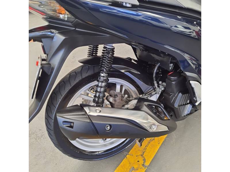 HONDA - SH 150i - 2015/2015 - Preta - Sob Consulta