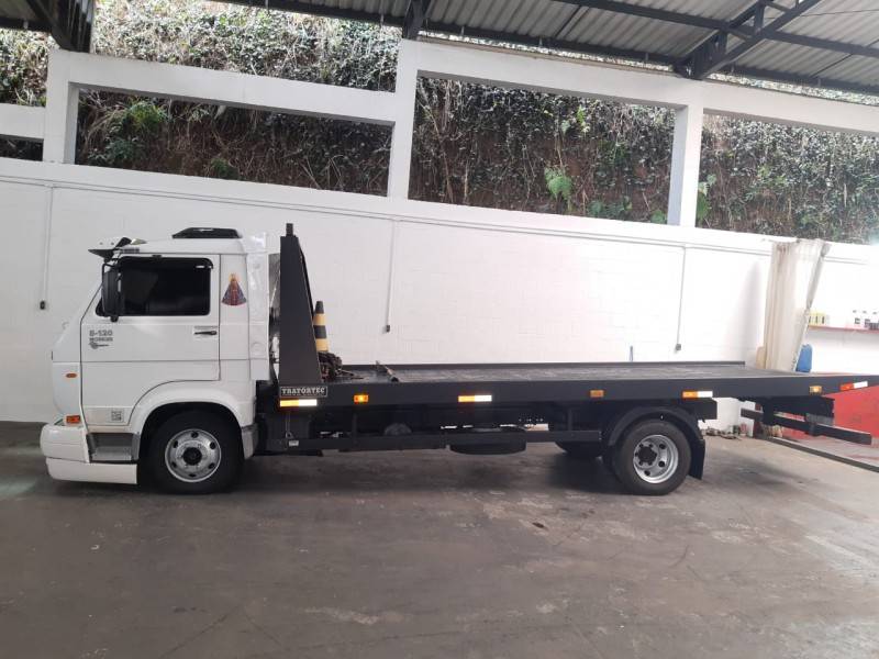 VOLKSWAGEN - 8-120 - 2009/2009 - Branca - Sob Consulta