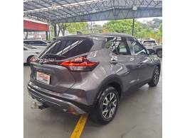 NISSAN - KICKS - 2022/2022 - Cinza - Sob Consulta