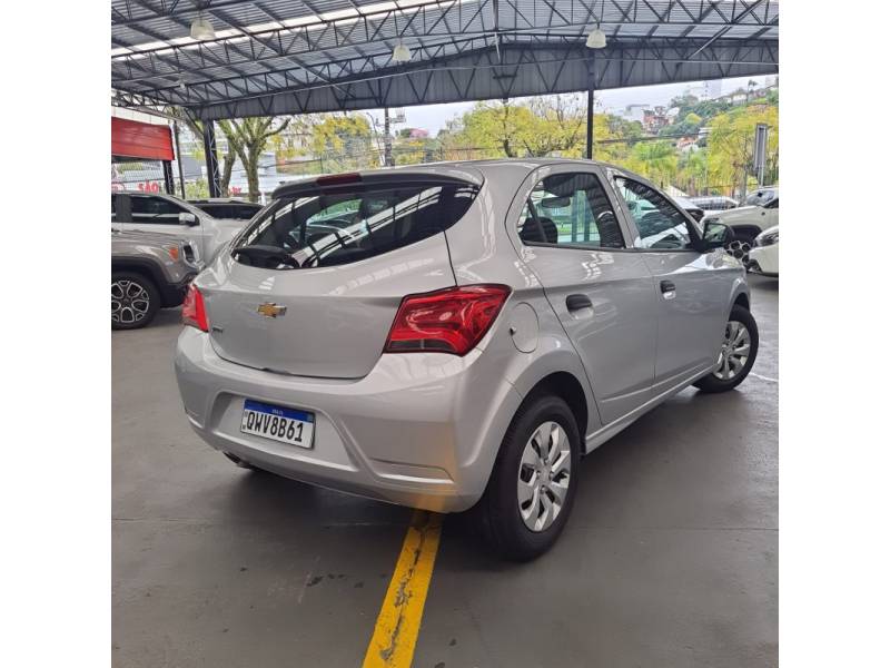 CHEVROLET - ONIX - 2019/2020 - Prata - Sob Consulta