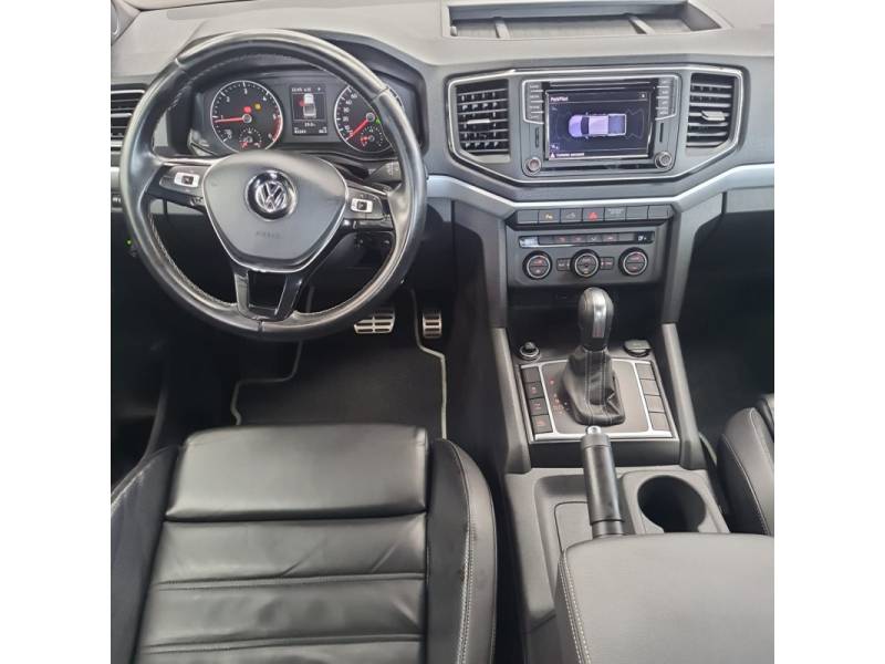 VOLKSWAGEN - AMAROK - 2018/2019 - Cinza - Sob Consulta