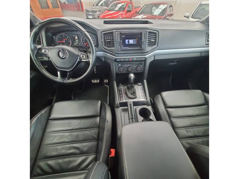 VOLKSWAGEN - AMAROK - 2018/2019 - Cinza - Sob Consulta