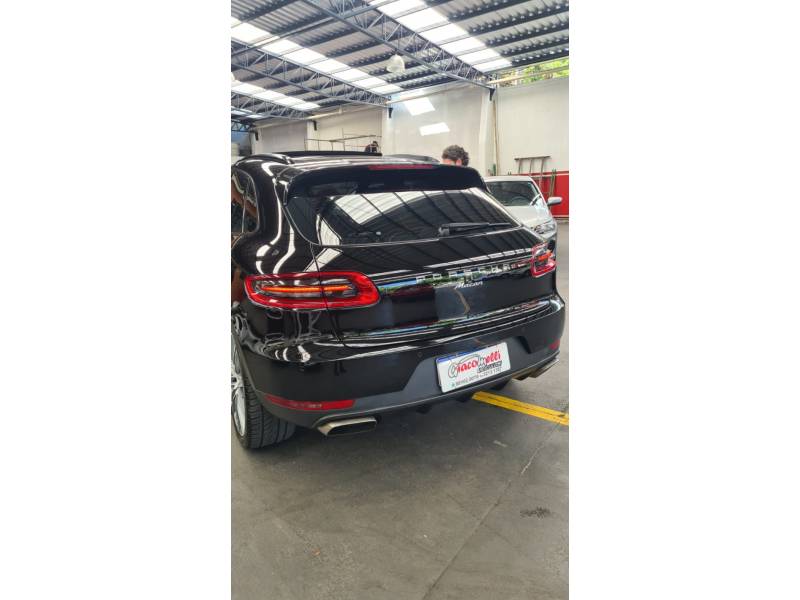 PORSCHE - MACAN - 2015/2015 - Preta - Sob Consulta