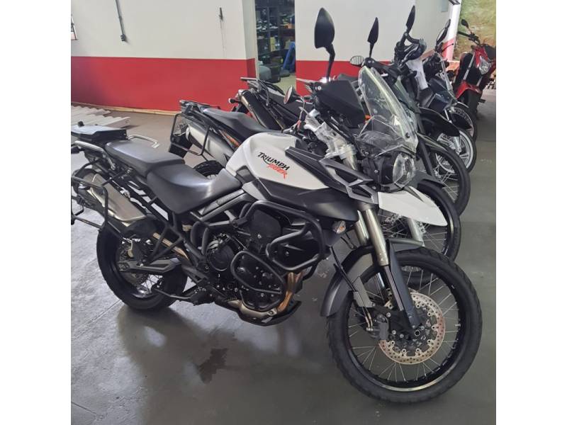 TRIUMPH - TIGER 800XC - 2015/2015 - Branca - Sob Consulta