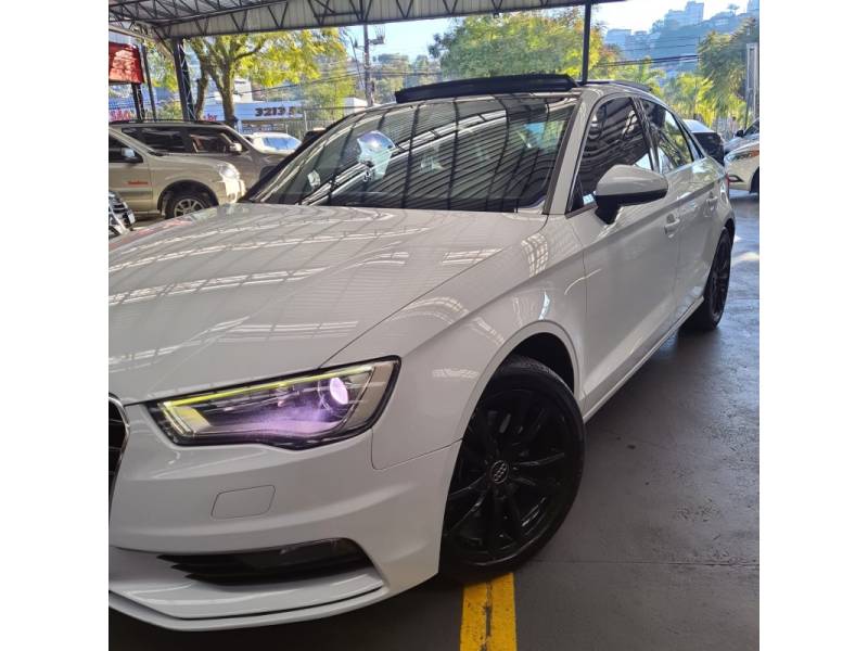 AUDI - A3 - 2015/2015 - Branca - Sob Consulta