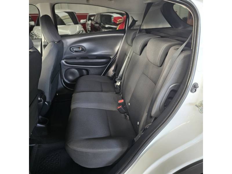 HONDA - HR-V - 2018/2019 - Branca - Sob Consulta