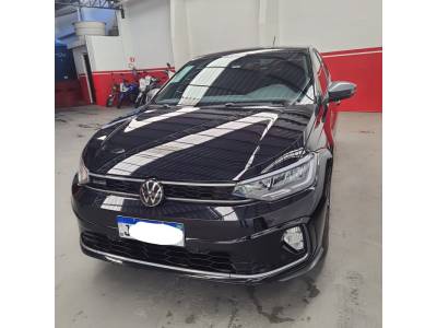 VOLKSWAGEN - VIRTUS - 2024/2025 - Preta - Sob Consulta