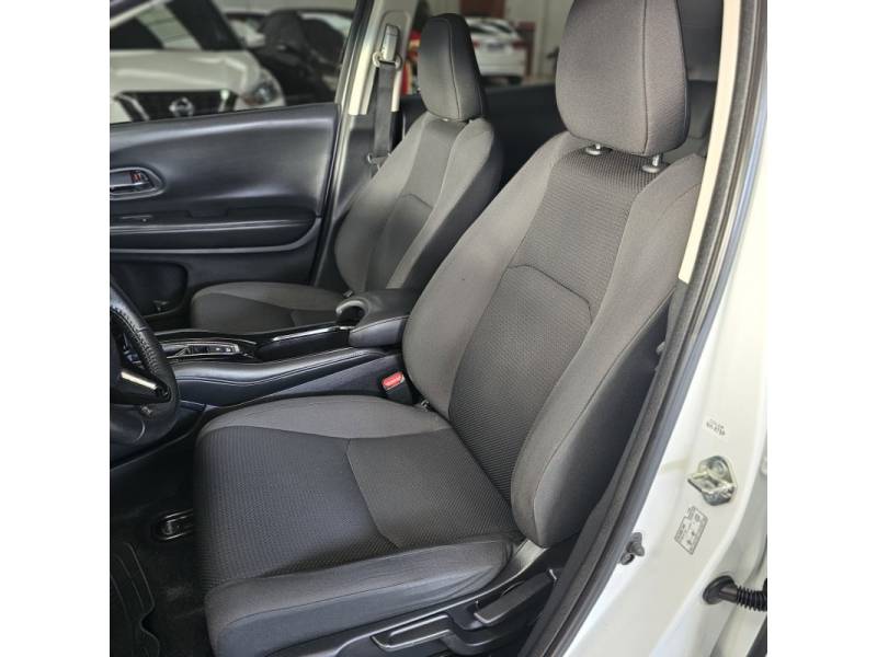 HONDA - HR-V - 2018/2019 - Branca - Sob Consulta