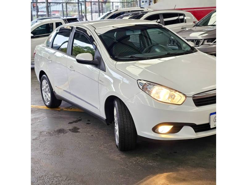 FIAT - SIENA - 2015/2015 - Branca - Sob Consulta