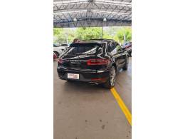 PORSCHE - MACAN - 2015/2015 - Preta - Sob Consulta