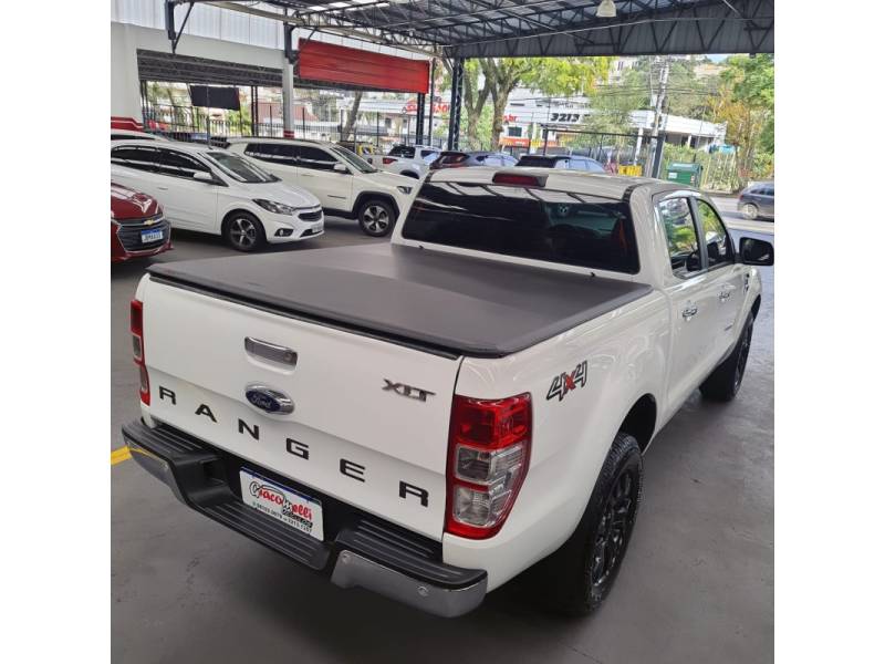 FORD - RANGER - 2018/2018 - Branca - Sob Consulta